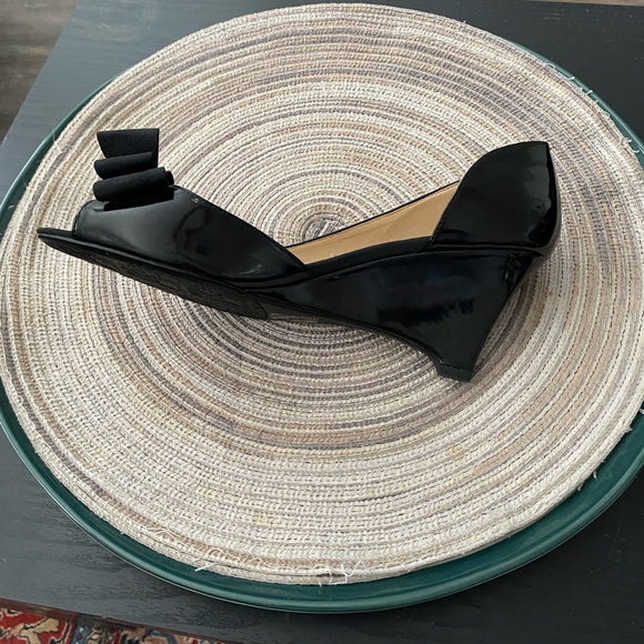 J.Renee Classic Black Peep Toe Heels - Picture 6 of 9